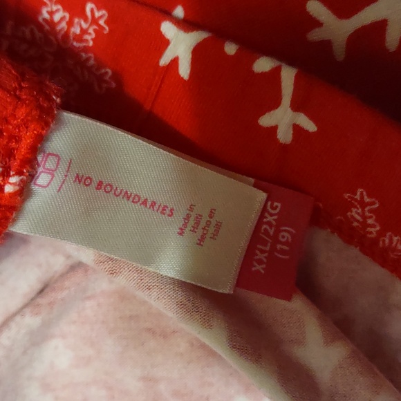 NWOT 2pr juniors xxl Christmas leggings ( equal large in women's) - Picture 3 of 4